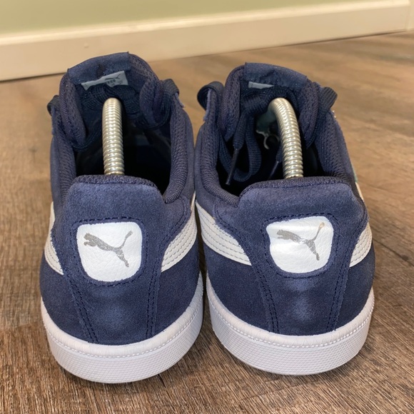 PUMA Suede Classic Sneakers - Picture 9 of 12